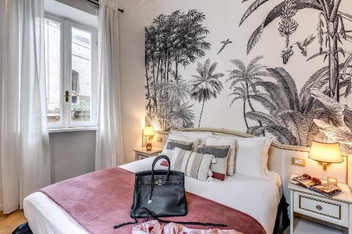 Baboon Room image 14