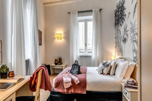 Baboon Room image 18