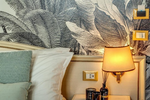 Baboon Room image 19