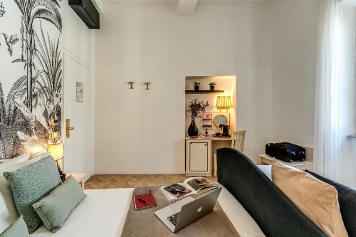 Baboon Room image 24