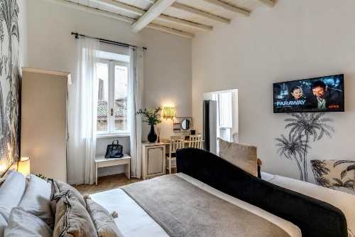 Baboon Room image 29