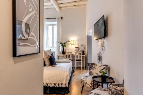 Baboon Room image 30